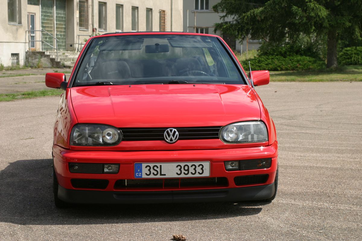 Volkswagen Golf Cabrio 1.8 mk.1 a mk.3 S větrem ve